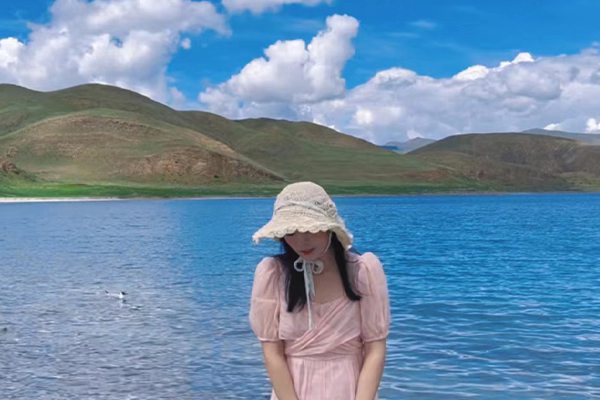 8月去西藏需要穿什么衣服 8月去西藏需要穿什么衣服