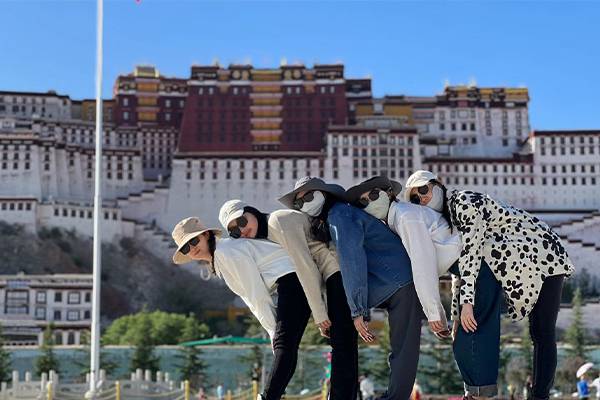 西藏跟团游吃的怎么样