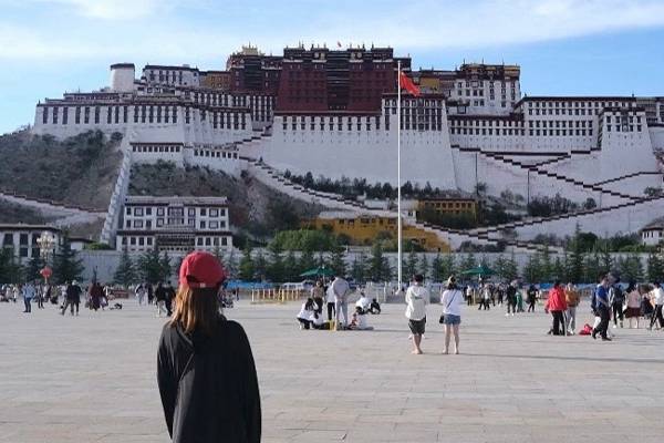 西藏有哪些旅游景点和名胜古迹 西藏有哪些旅游景点和名胜古迹