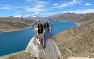 8月份拉萨的天气怎么样？拉萨八月旅游适合玩哪些景点求推荐路线？