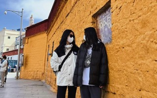 三月份去西藏旅游报团2000贵吗？3月报团在西藏旅游花2000够吗？