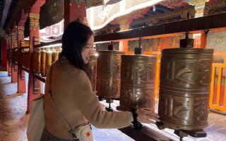 去拉萨大昭寺可以带食物吗