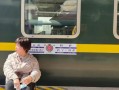 去西藏的火车为什么都要经过西宁