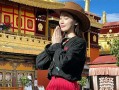 拉萨大昭寺里有文成公主的塑像吗
