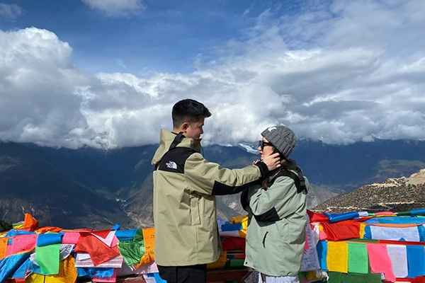 两个人去西藏旅行8天多少钱？2人在西藏8日游费用多少？-第1张图片