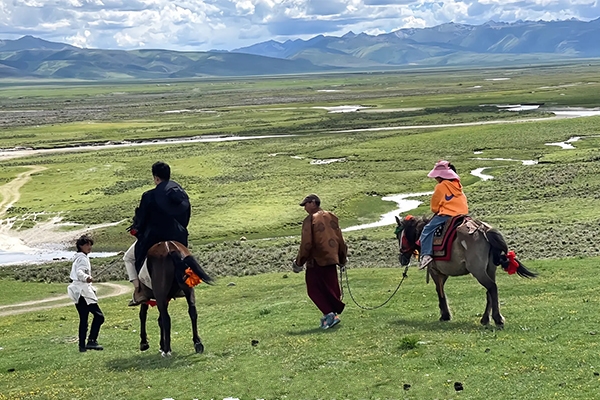 拉萨口碑最好旅行社？拉萨当地报团哪个好？-第2张图片