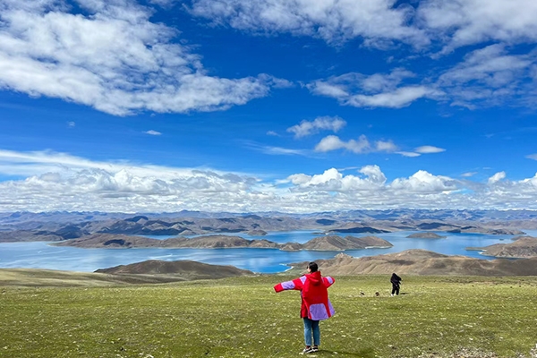 十一月去玩一趟西藏一人多少钱？十一月到西藏旅游一趟多少钱一人？