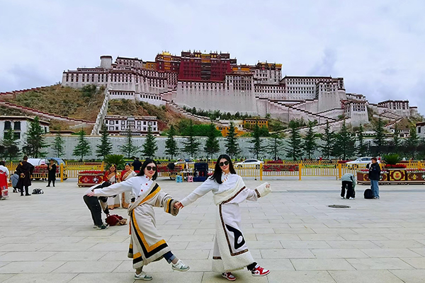 南昌去西藏报5天旅游团价格多少？从南昌到西藏报团5天要多少钱？