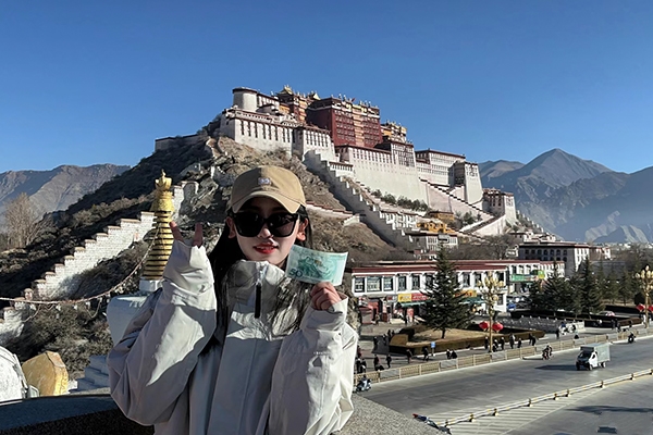 两个人到西藏六日游要多少钱？两人到西藏玩6天多少钱？
