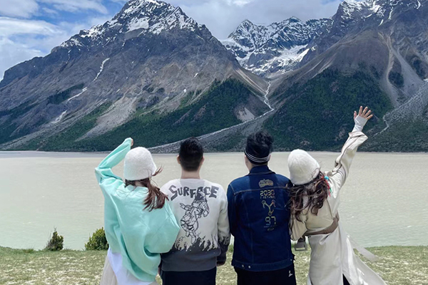 去西藏珠峰旅游要多少费用？到西藏珠峰旅游需要多少钱？