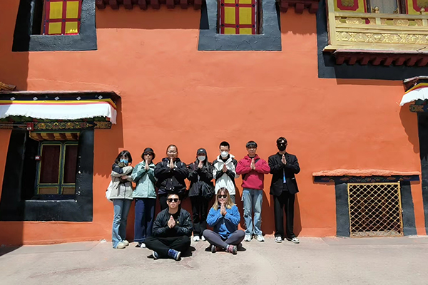 冬天去拉萨旅游要准备什么物品？冬天到拉萨玩要带哪些东西？
