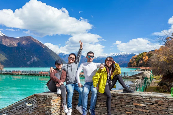 杭州出发拉萨旅游费用多少？杭州到拉萨旅游团报价？