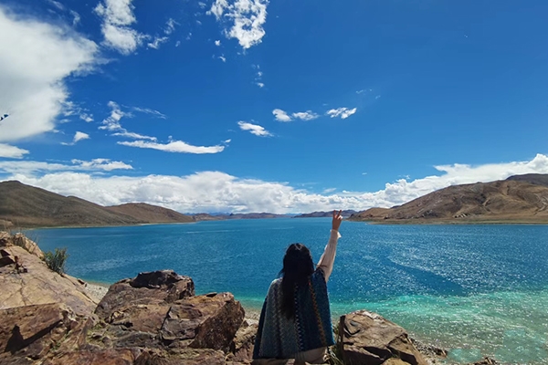 3月中旬去西藏最少要花多少钱？3月中旬到西藏旅游至少准备多少钱？