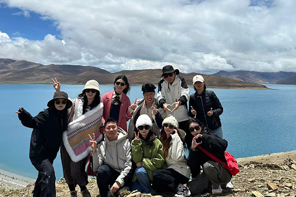 拉萨旅行社报价表？拉萨当地旅行社比较好的是哪几家？